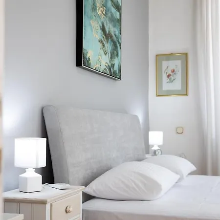 Casa Valeroza Old Town Apartment *