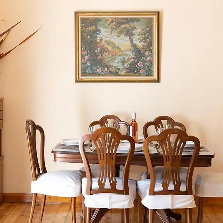 Casa Valeroza Old Town Apartment
